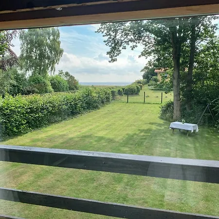 Wooden By Ideal For Swimming Hébergement de vacances *