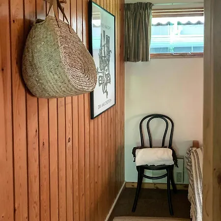 Vakantiehuis Wooden By Ideal For Swimming *